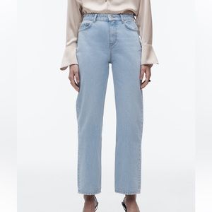Zara straight leg jeans size 4